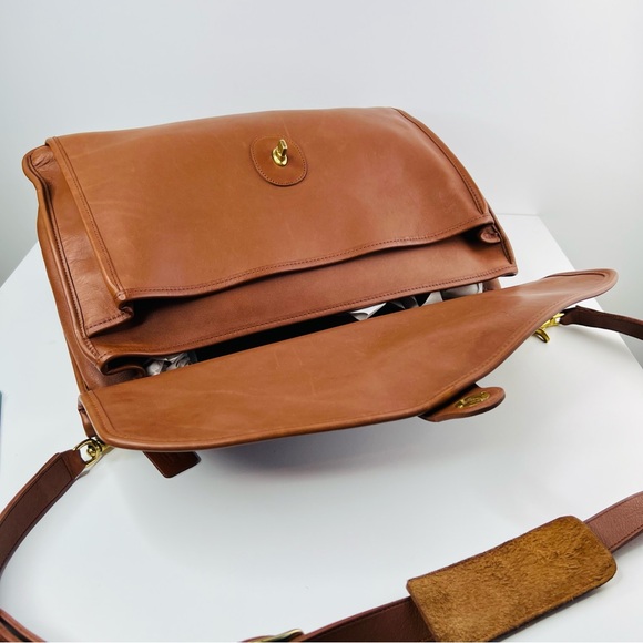 Coach British Tan 5266 Vintage Beekman Leather Brass Messenger Briefcase - Picture 8 of 13